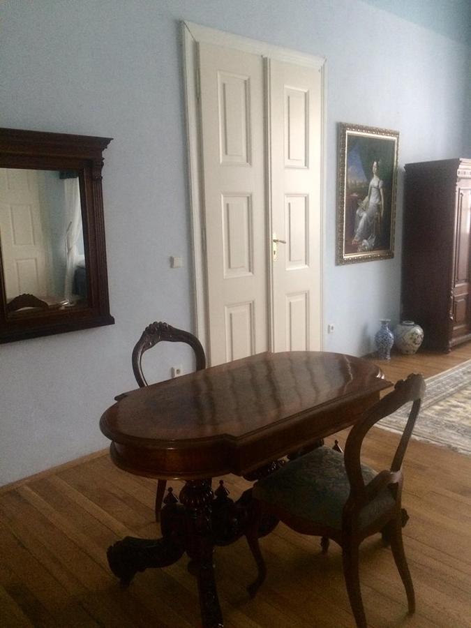 Althansky Palac Зноймо Экстерьер фото